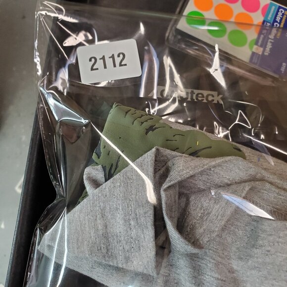 Tommy Bahama Boys Dinosaur Bunny Shirt Size XS 4 Easter Funny Easter Eggs NEW - Picture 6 of 6